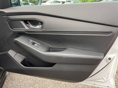Used 2024 Honda Accord Sport image 28