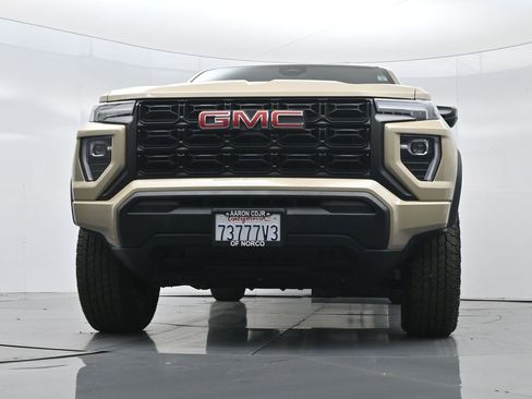 Used 2023 GMC Canyon Elevation image 45