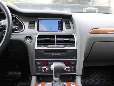 Used 2015 Audi Q7 3.0T Premium Plus w/ Premium Plus Package AWD/4WD image 15