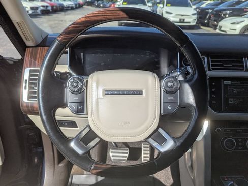 Used 2016 Land Rover Range Rover Supercharged AWD/4WD image 18