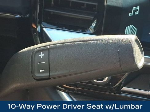 Used 2024 Chevrolet Silverado 1500 LT AWD/4WD image 11