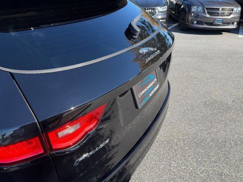 Used 2020 Jaguar F-PACE S image 20