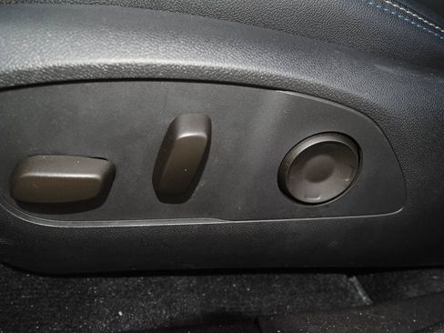 Used 2024 Chevrolet Equinox EV LT FWD image 21