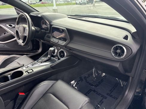 Used 2023 Chevrolet Camaro LT w/ Technology Package RWD image 26