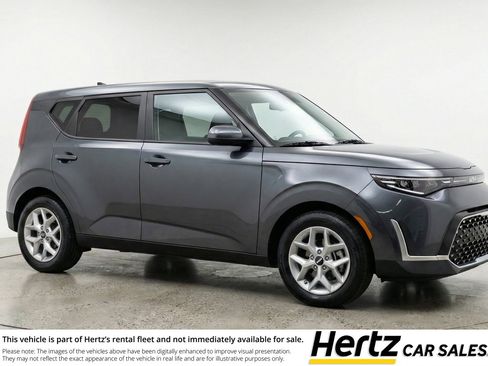 Used 2025 Kia Soul LX w/ LX Technology Package image 1