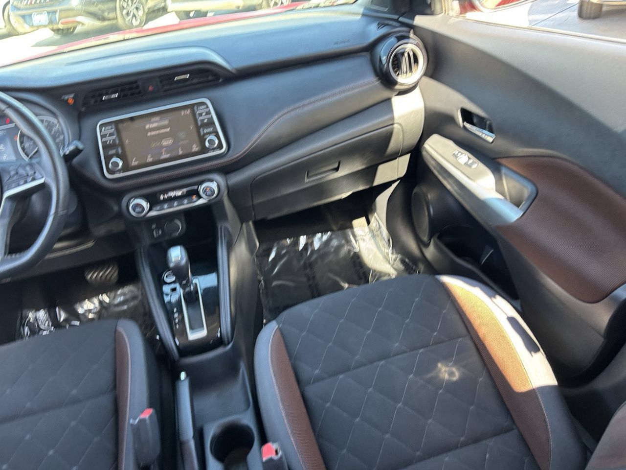 Used 2020 Nissan Kicks SR FWD image 14