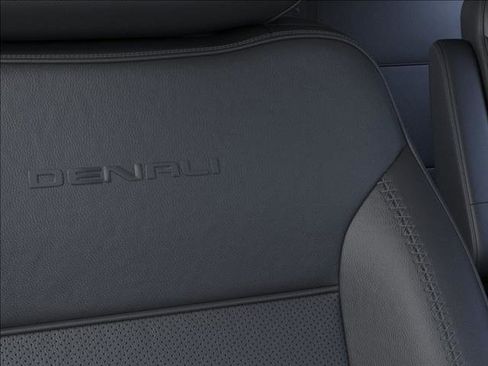 New 2026 GMC Yukon Denali AWD/4WD image 21