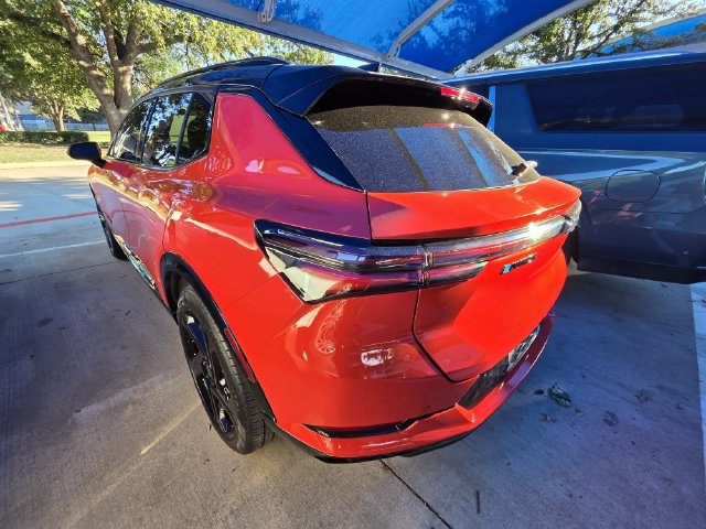 Used 2025 Chevrolet Equinox EV RS FWD image 4