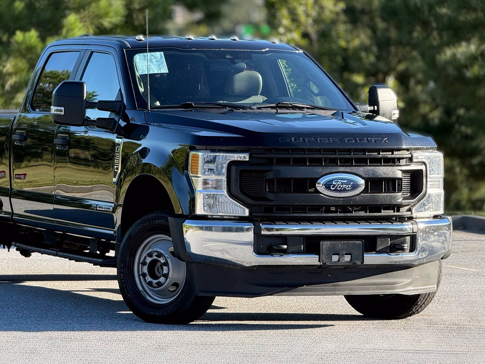Used 2022 Ford F350 XL w/ Power Equipment Group AWD/4WD image 45