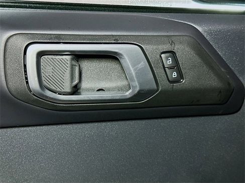 New 2025 Ford Bronco Badlands image 7