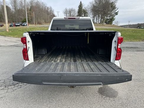 Used 2023 Chevrolet Silverado 1500 LT image 21