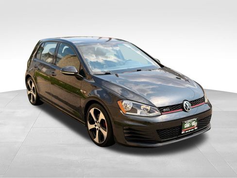 Used 2017 Volkswagen GTI S FWD image 3