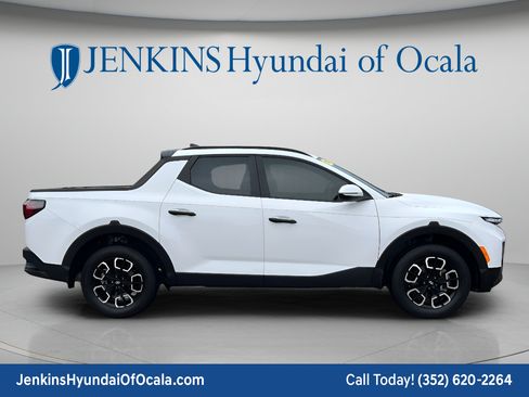 Certified 2024 Hyundai Santa Cruz SEL w/ Activity Package FWD image 2