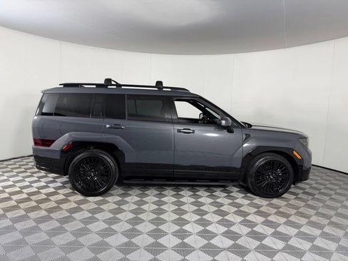 Used 2025 Hyundai Santa Fe Calligraphy AWD/4WD image 5