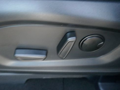 New 2026 Ford Explorer Active w/ Active Comfort Package AWD/4WD image 18