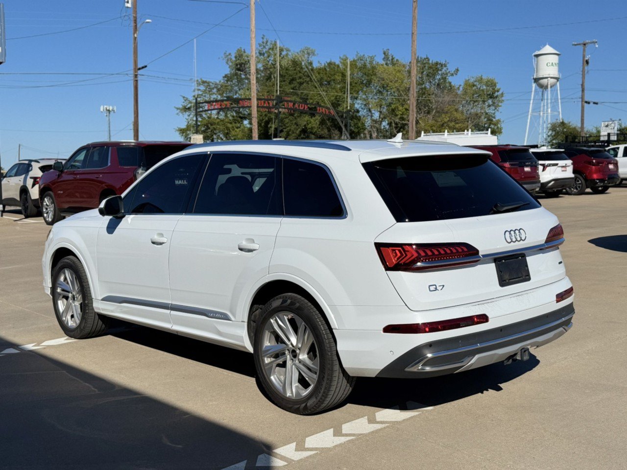 Used 2023 Audi Q7 2.0T Premium w/ Convenience Package AWD/4WD image 5