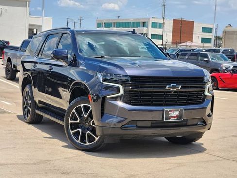 Used 2023 Chevrolet Tahoe RST w/ Luxury Package RWD image 2
