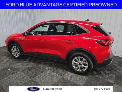 Used 2024 Ford Escape Active AWD/4WD image 5