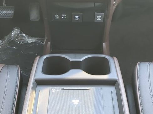 New 2026 Honda Odyssey Elite image 18