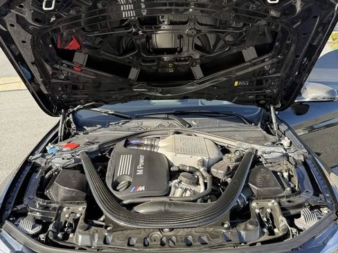 Used 2018 BMW M4 Coupe image 10