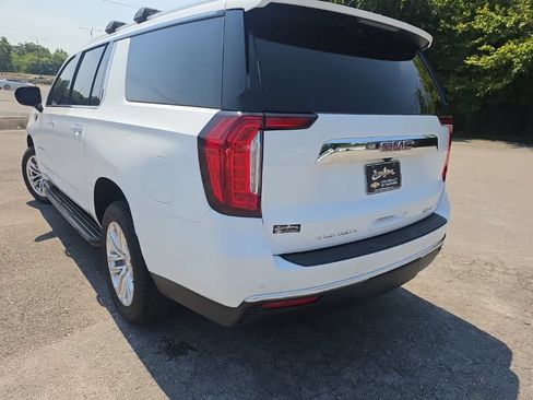 Used 2021 GMC Yukon XL SLT AWD/4WD image 4