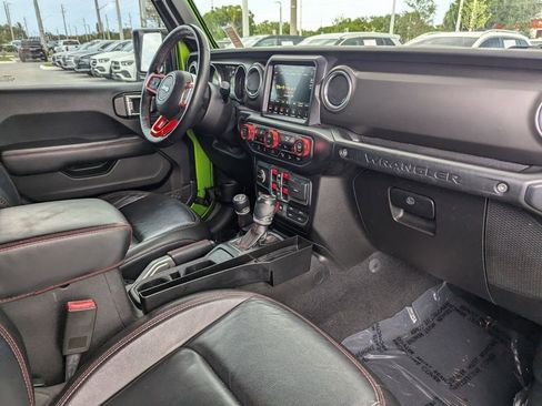 Used 2019 Jeep Wrangler Unlimited Rubicon image 9