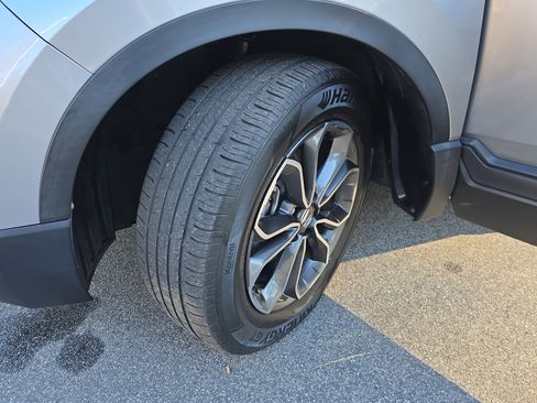 Used 2021 Honda CR-V EX image 31