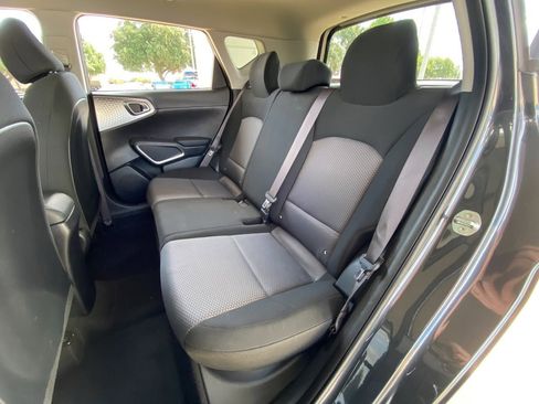 Used 2024 Kia Soul LX w/ Option Group 015 image 22