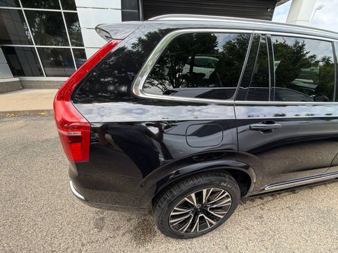 Used 2023 Volvo XC90 T8 Plus AWD/4WD image 7