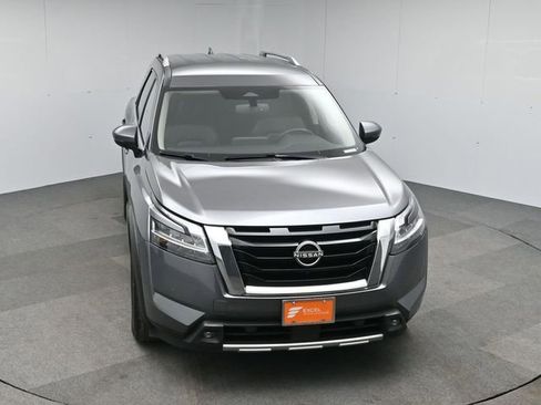 Used 2022 Nissan Pathfinder SL image 52