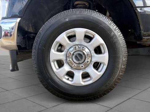 Used 2024 Ford F350 XLT w/ 360-Degree Camera Package image 10