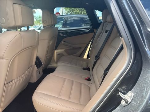 Certified 2026 Porsche Macan S AWD/4WD image 6