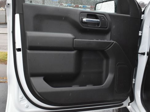 Used 2023 Chevrolet Silverado 1500 Custom Trail Boss image 11