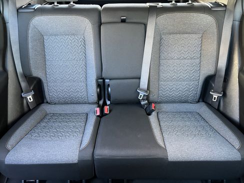 Used 2024 Chevrolet Equinox LT image 15