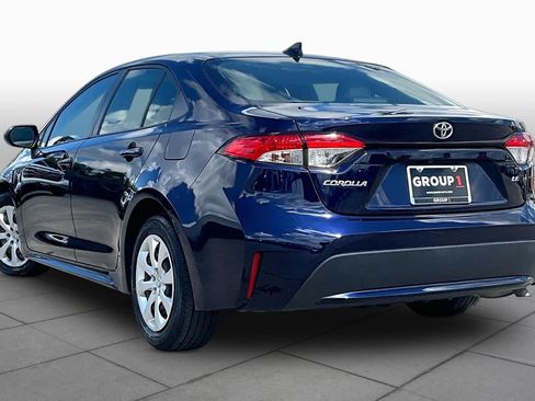 Used 2021 Toyota Corolla LE FWD image 12