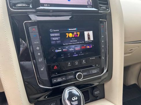 Used 2020 INFINITI QX80 Luxe w/ Proassist Package RWD image 30