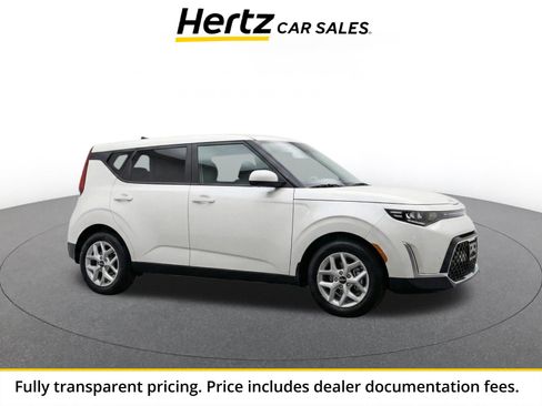 Used 2025 Kia Soul LX w/ LX Technology Package FWD image 1