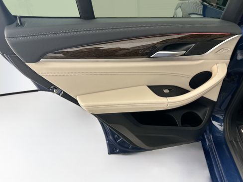 Used 2020 BMW X3 M40i w/ Executive Package image 28