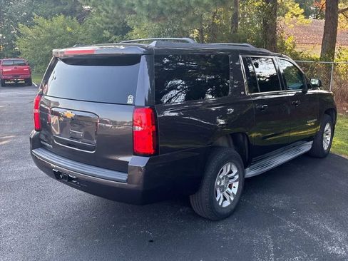 Used 2015 Chevrolet Suburban LT AWD/4WD image 5