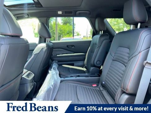 New 2026 Nissan Pathfinder Rock Creek w/ Rock Creek Premium Package AWD/4WD image 15
