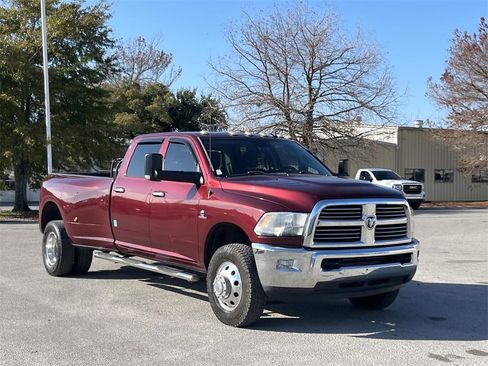 Used 2016 RAM 3500 Big Horn image 3