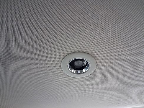 Used 2023 Honda HR-V EX-L image 26