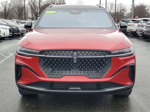 Certified 2024 Lincoln Nautilus Reserve w/ Equipment Group 202A image 2