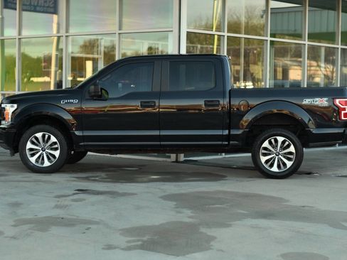 Used 2018 Ford F150 XL w/ Equipment Group 101A Mid image 4