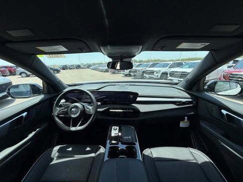 New 2026 Buick Enclave Sport Touring image 18