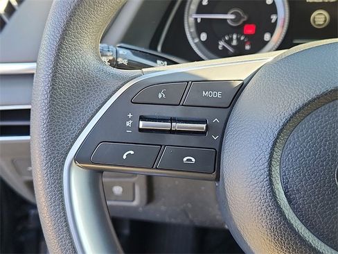 Used 2023 Hyundai Sonata SEL image 21