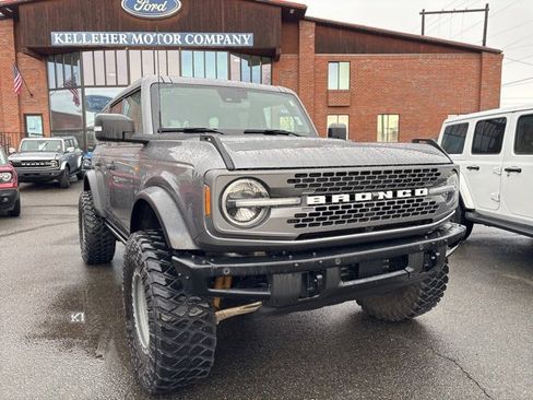 Used 2024 Ford Bronco Badlands image 1