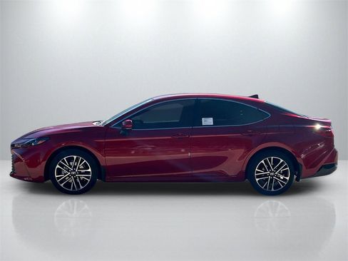 New 2026 Toyota Camry XLE image 8