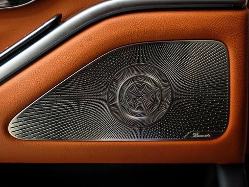 Used 2022 Mercedes-Benz S 500 4MATIC image 9