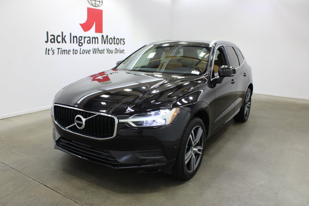 Used 2019 Volvo XC60 T6 Momentum w/ Premium Package AWD/4WD image 2